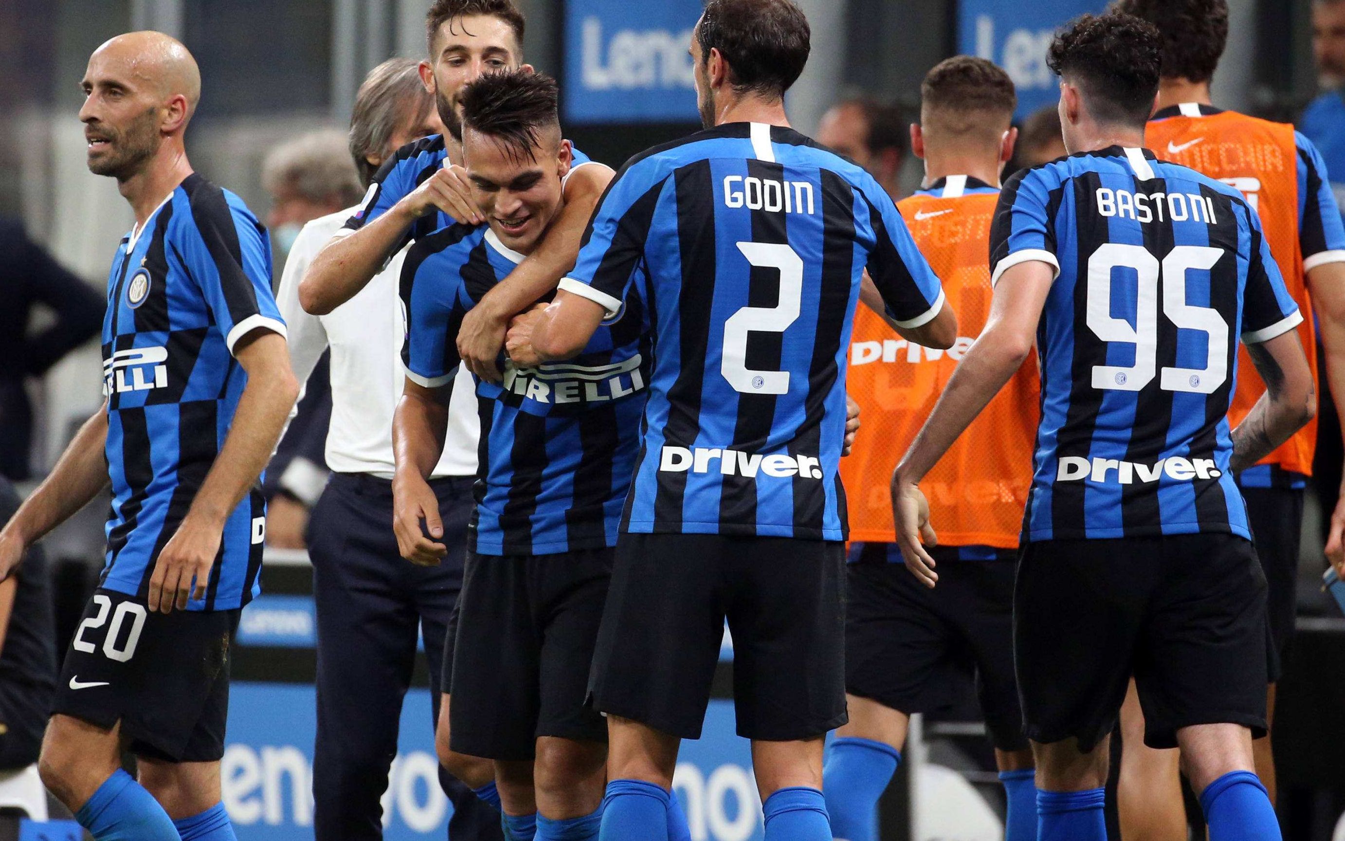 李金羽：中国足球前一段已经掉冰窟窿里了，目前处于恢复期（李金羽：此前中国足球跌入低谷，如今正处于恢复阶段）