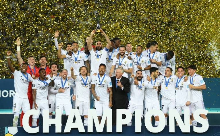 马刺新秀单场爆砍30+