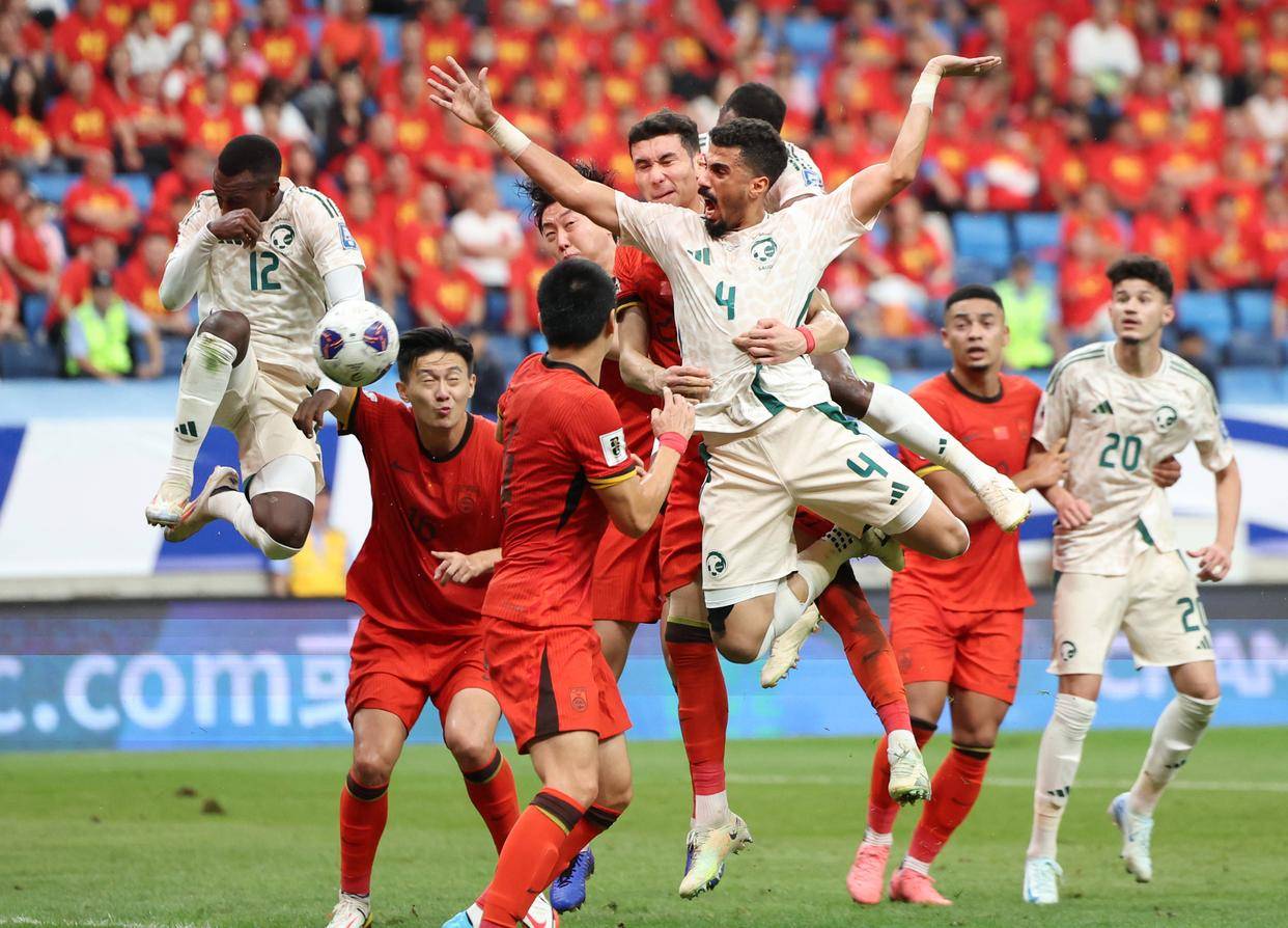 曝皇马已解雇阿隆索！踢曼城后正式官宣 42岁青训传奇任临时教练