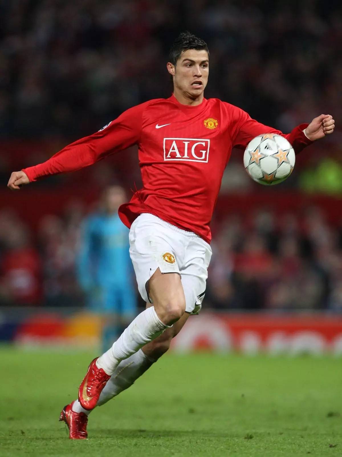 欧协联战报：西古阿制胜，洛桑1-0爆冷击败佛罗伦萨（欧协联综述：西古阿打入制胜球，洛桑1-0爆冷击败佛罗伦萨）