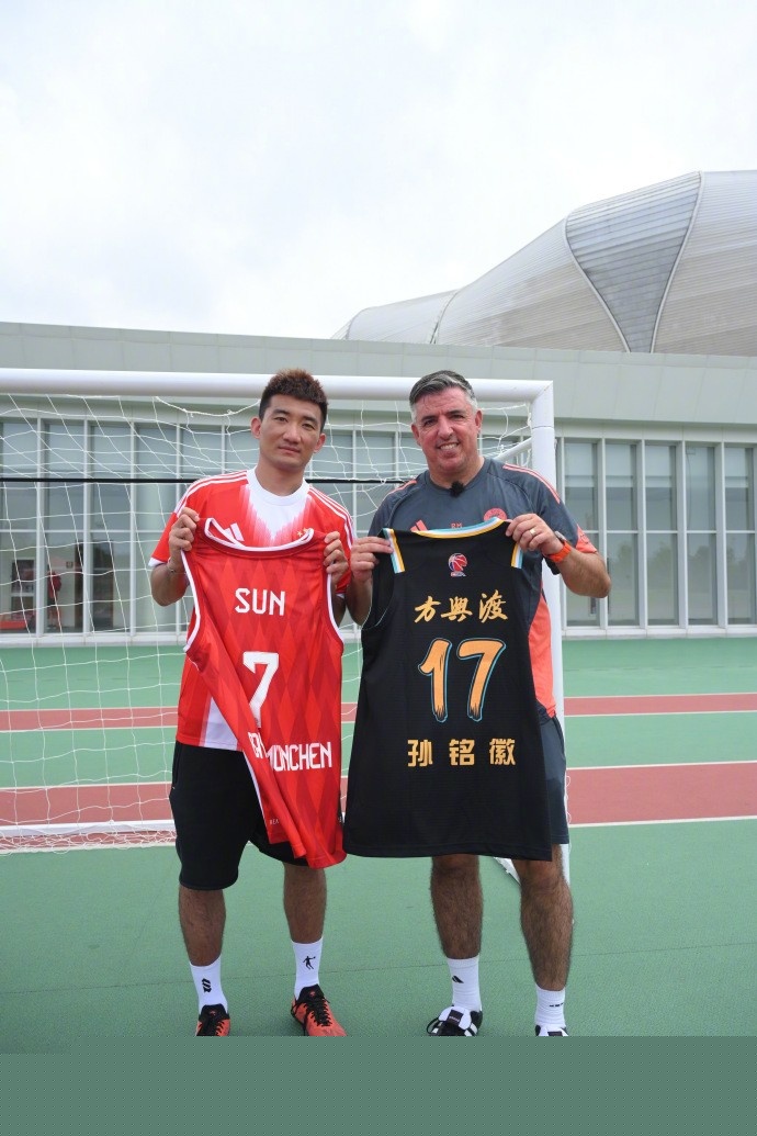 塞尔塔vs西班牙人：马科斯-阿隆索、阿斯帕斯首发，卡夫雷拉、多兰出战（塞尔塔对西班牙人：阿斯帕斯、马科斯-阿隆索先发，卡夫雷拉和多兰在列）