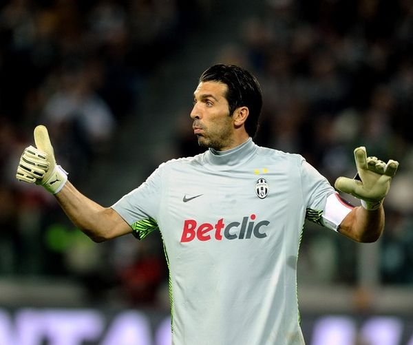 全设备转会与动态界面